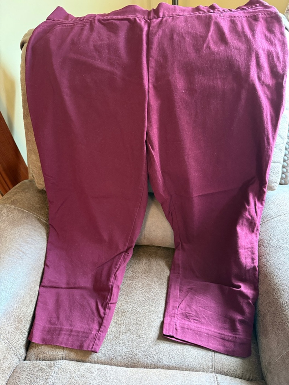 St. John's Bay Women's Plum Cropped Pants